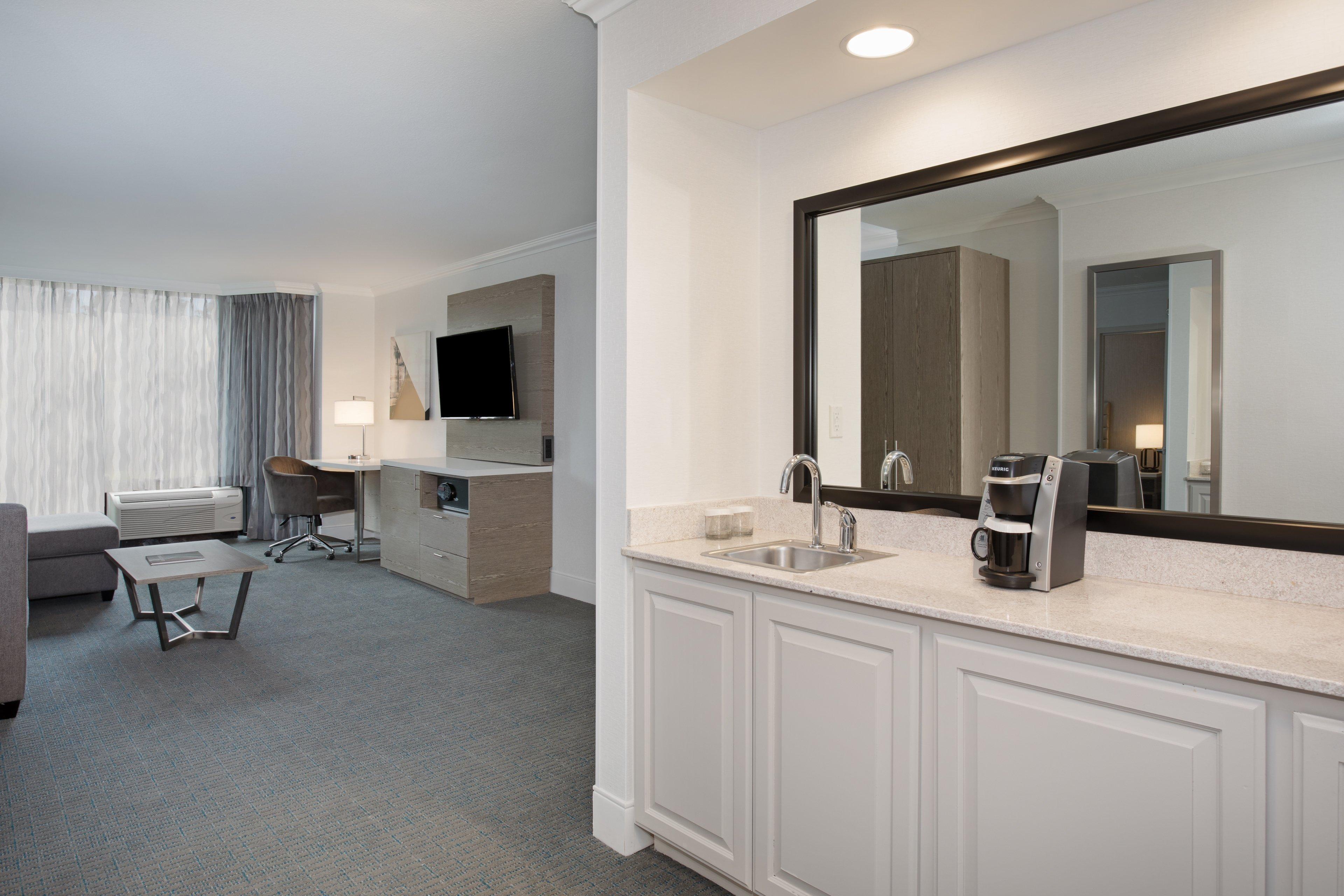 Crowne Plaza Costa Mesa Orange County By Ihg Hotel Bagian luar foto