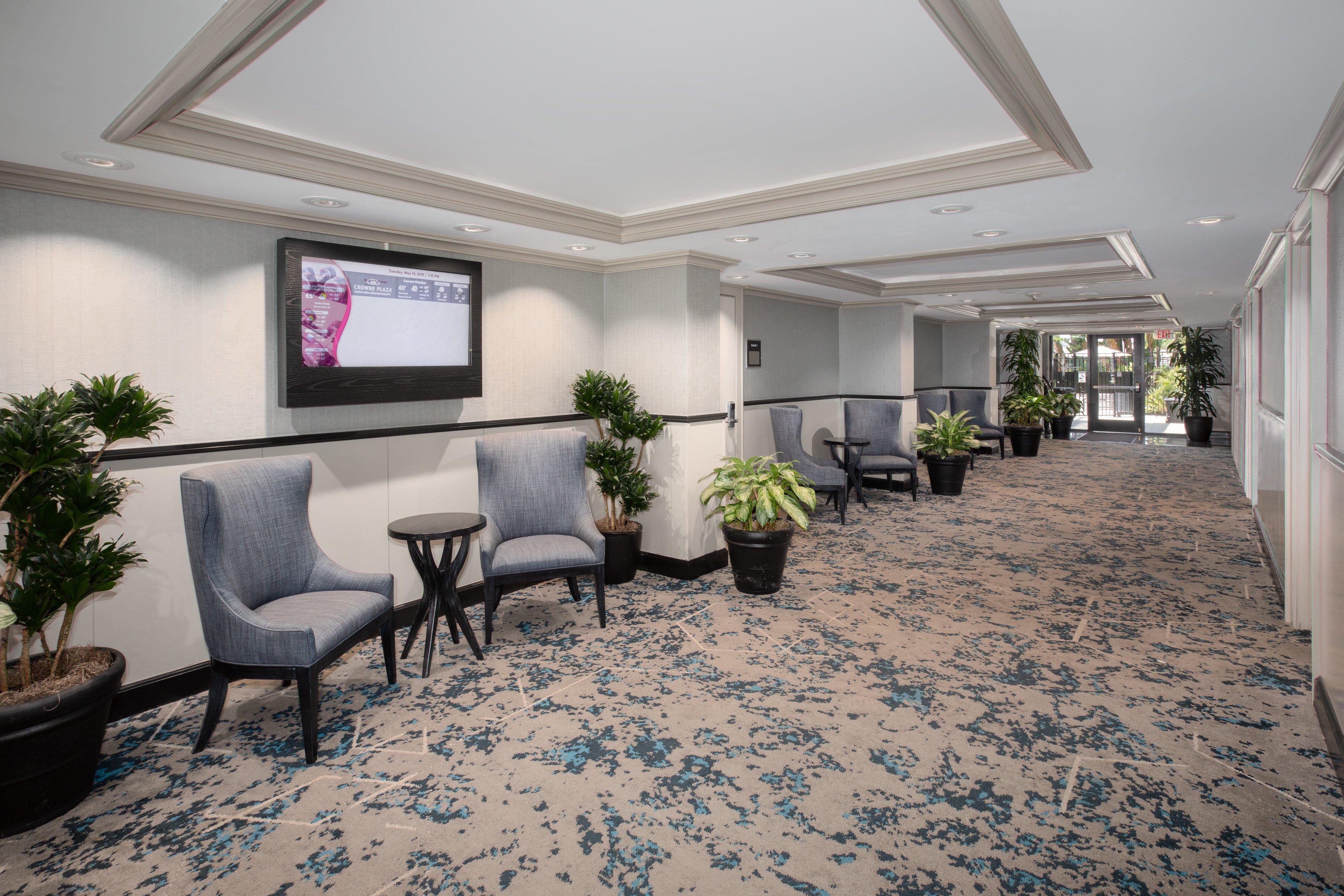 Crowne Plaza Costa Mesa Orange County By Ihg Hotel Bagian luar foto