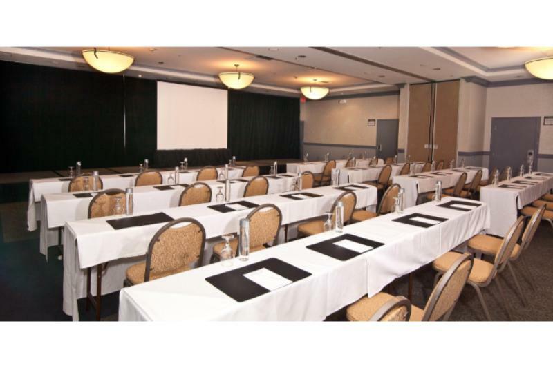 Crowne Plaza Costa Mesa Orange County By Ihg Hotel Bagian luar foto